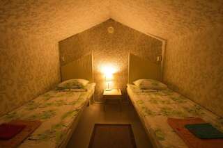 Отель Hotel Teltta Orimattila Двухместный номер с 1 кроватью или 2 отдельными кроватями, общая ванная комната-9